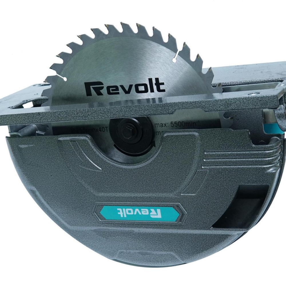 Пила дискова Revolt CS2800